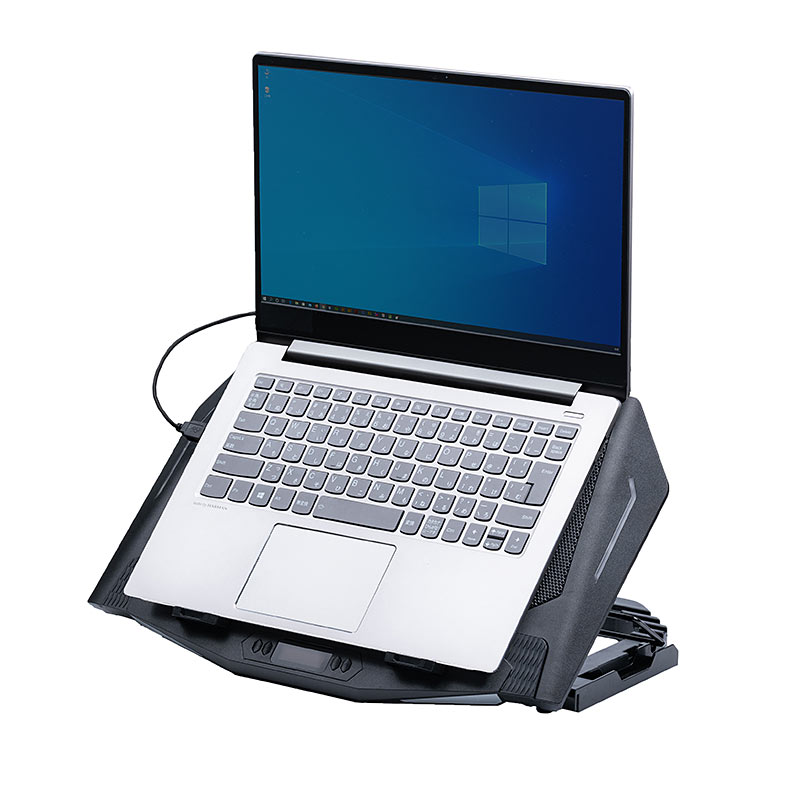 最大17インチ程度までの様々なサイズのノートパソコンやタブレット等にも使用できます。