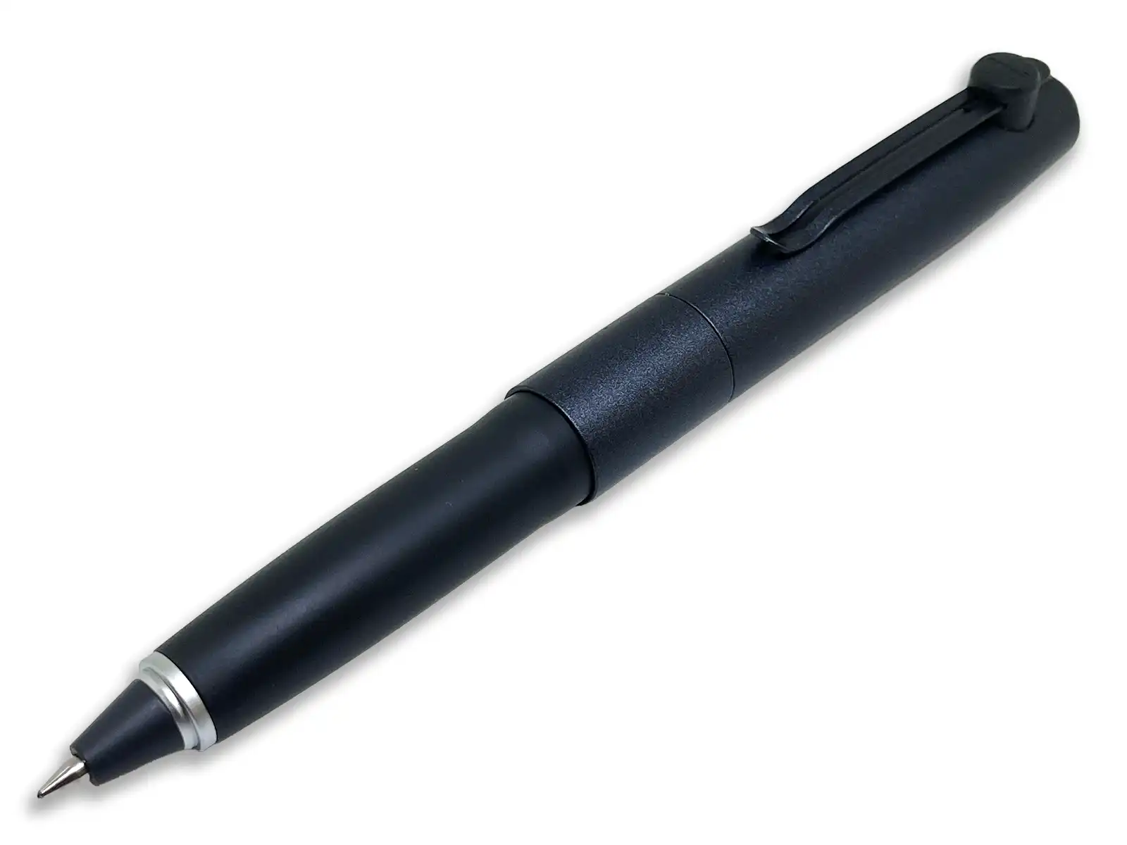 「uniball ZENTO」Signature model（シグニチャーモデル）メタリックブラック キャップを降誕にしたところ