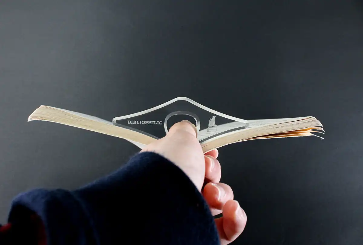 BOOK READING HOLDER