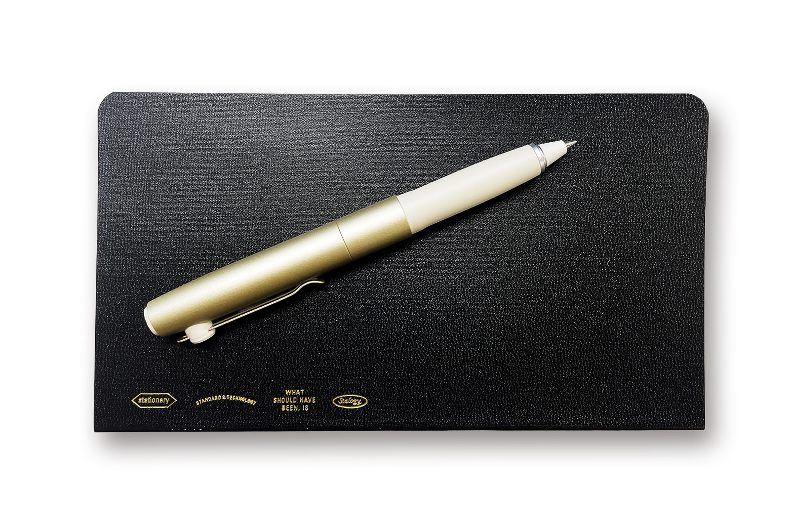 「uniball ZENTO シグニチャーモデル」と「STALOGY B6スリム 1/2イヤーノート」