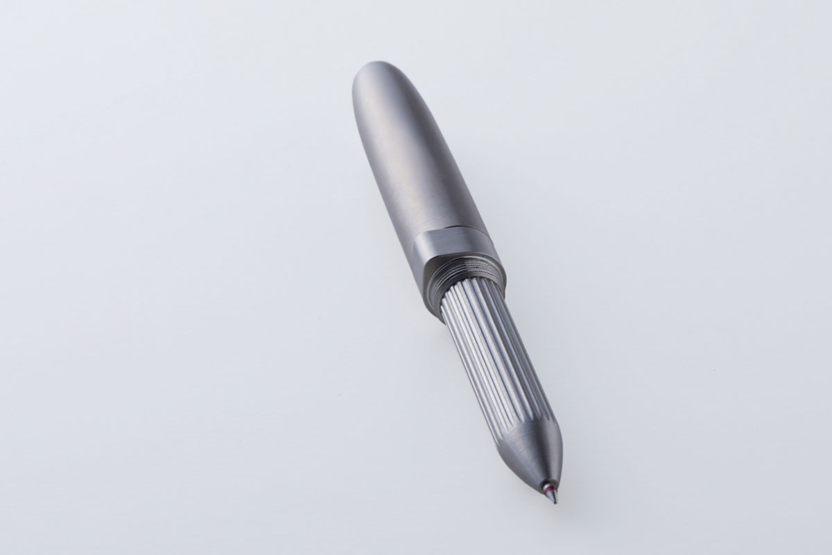 チタニウム + ステンレス