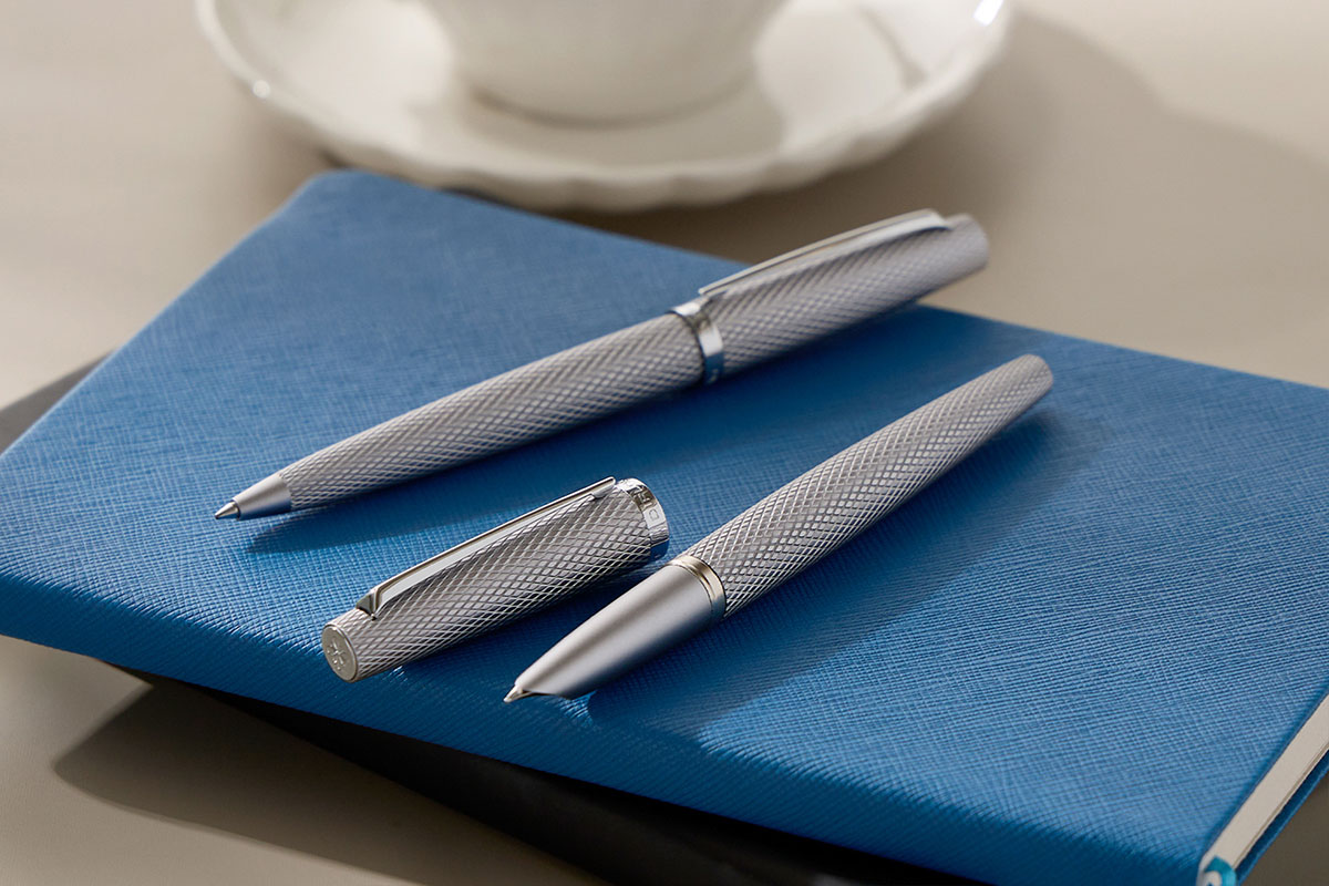 「VIPER(バイパー)」シルバー 万年筆&ボールペン