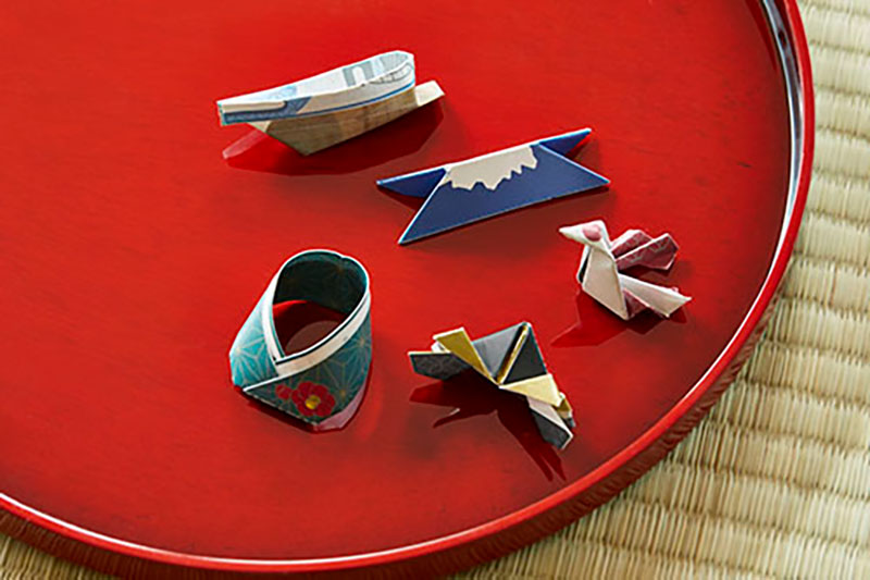 箸袋を折り紙として楽しめる