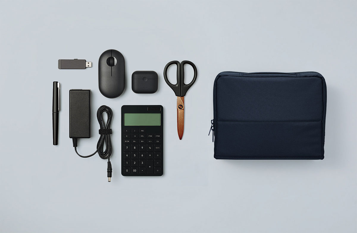 文具からガジェット類まで、収納品のイメージ